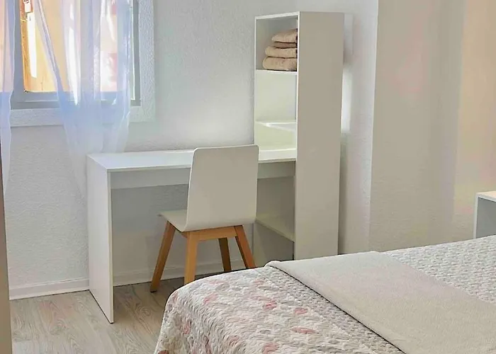 アパート Cerca De Playa Arenas Con Balcon バレンシア