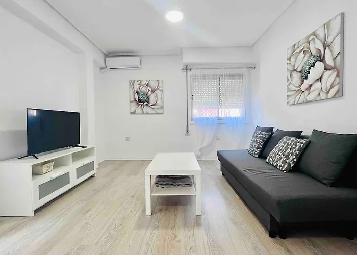 Cerca De Playa Arenas Con Balcon 발렌시아
